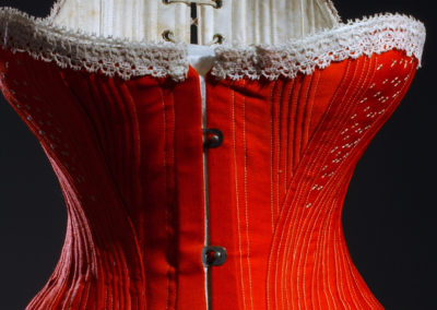 1880 – Red corset