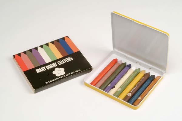 Box of 10 'eye crayons'