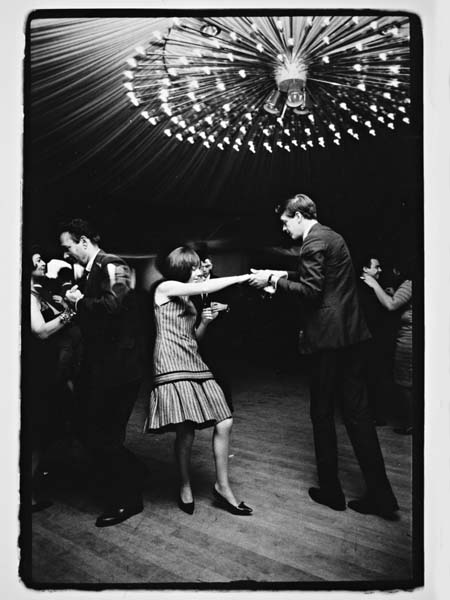 Mary Quant and Alexander Plunket Greene dancing.