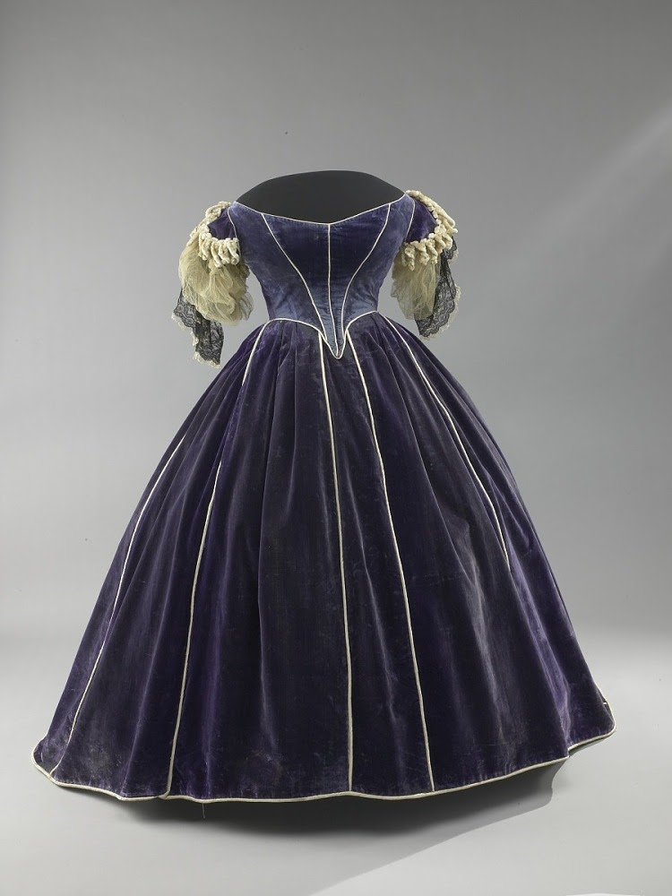 Mary Lincoln's dress - evening bodice