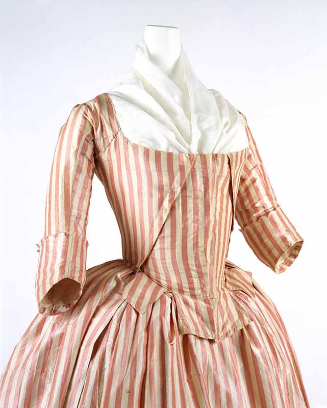 Robe à l'Anglaise