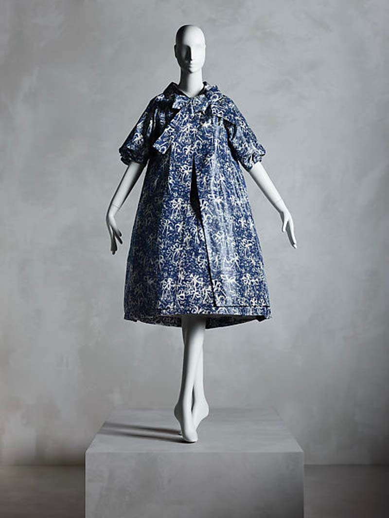 1958 – Dior (Yves Saint Laurent), L'Eléphant Blanc | Fashion 