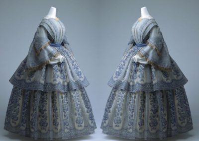 1855 – English Blue and White Print Day Dress